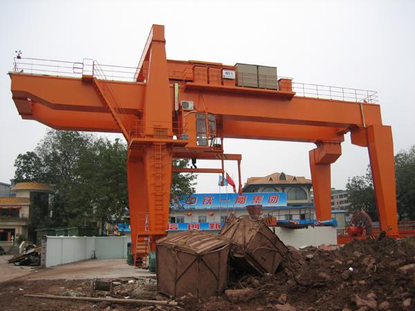 Crane de ridicare grele, Crane de ridicare cu fascicul dublu 30 Ton